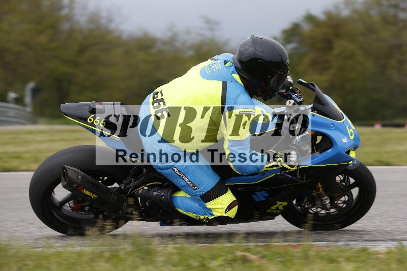 /13 22.04.2024 Plüss Moto Sport ADR/Freies Fahren/66